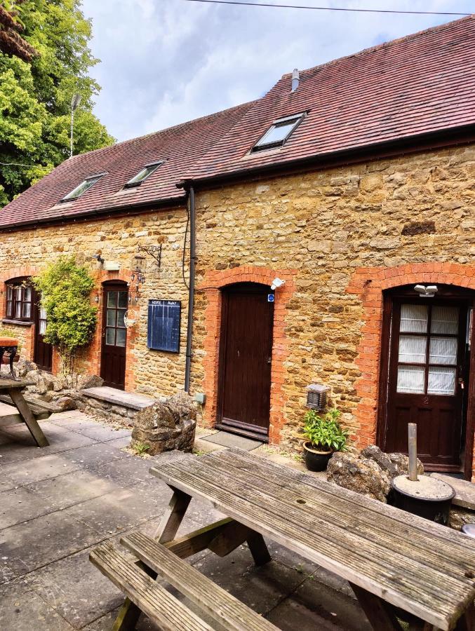 Hotel The Lampet Arms Banbury Exterior foto